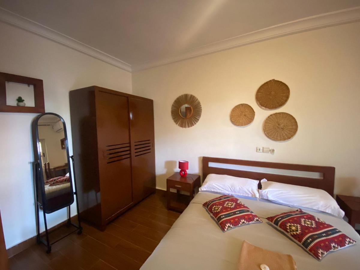 L'Oasis Guesthouse โกโตนู ภายนอก รูปภาพ