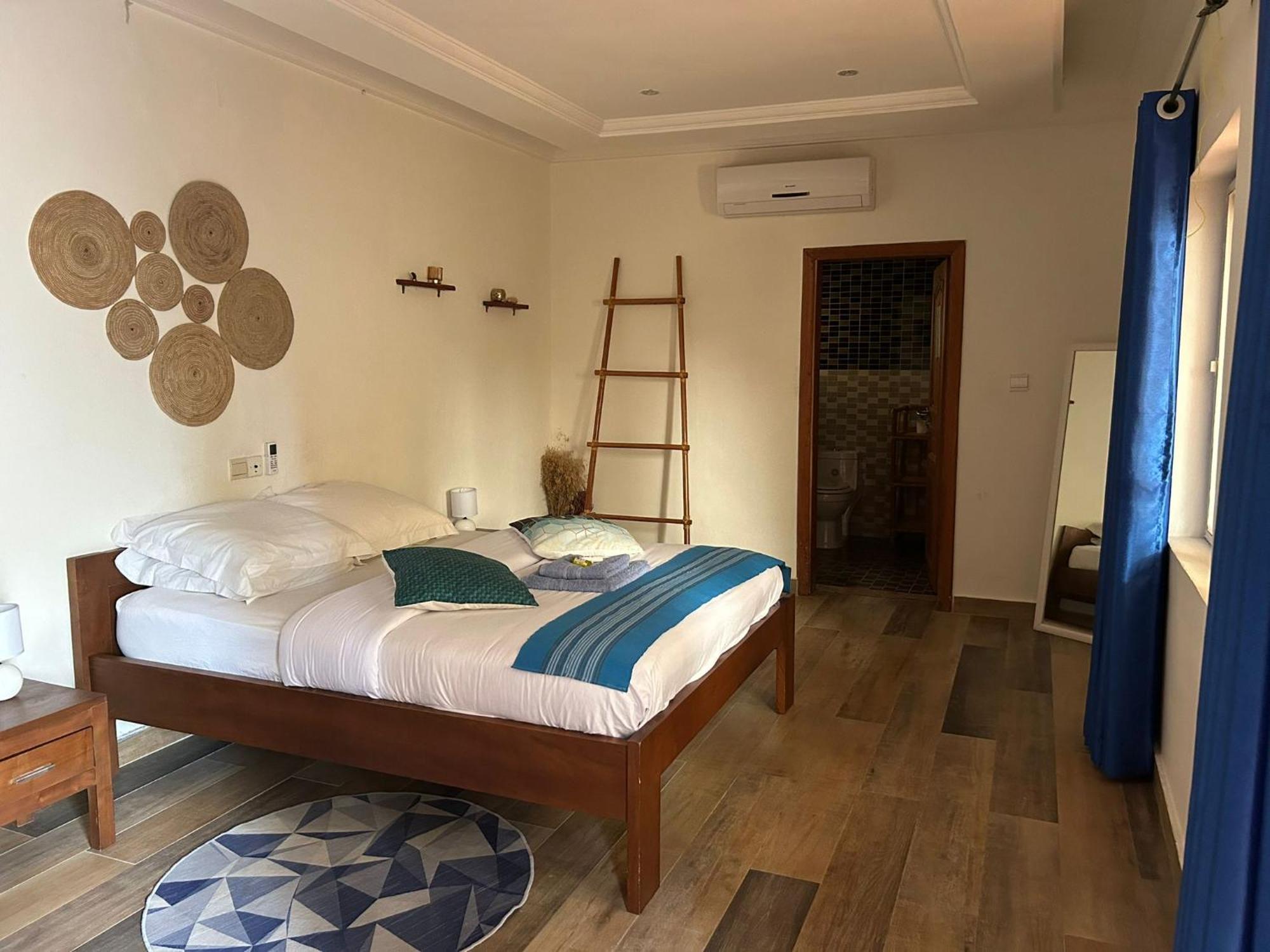L'Oasis Guesthouse โกโตนู ภายนอก รูปภาพ